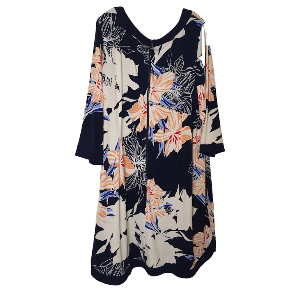 Vince Camuto Dress, Plus Size Dress, Gorgeous Floral Print Dress, Size: 24W EUC